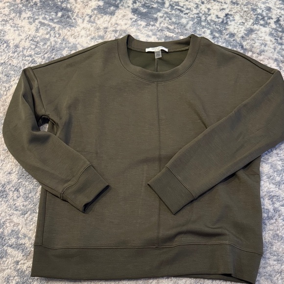 Cable & Gauge Tops - Cable & gauge studio new without tags olive green long sleeve top